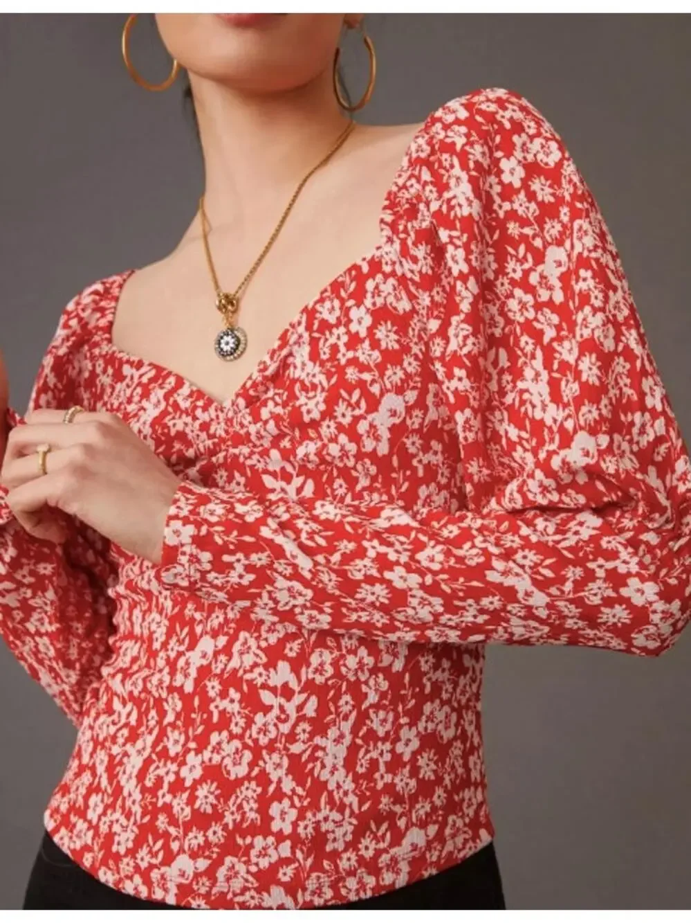 Anthropologie Red White Floral Puff Long Sleeve Pullover Blouse Size S
